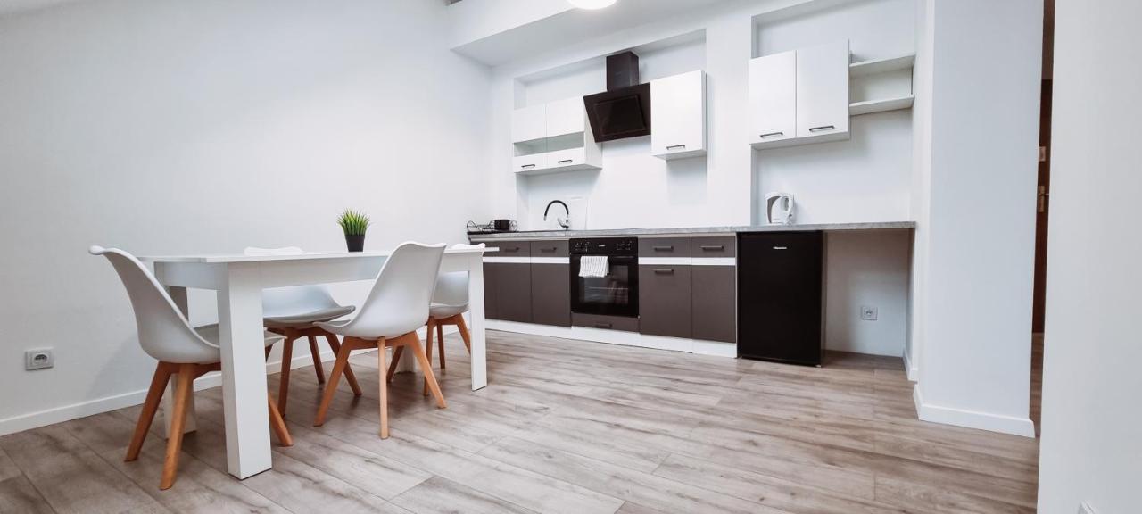 Sunny Apartment 8 Cracovie Extérieur photo